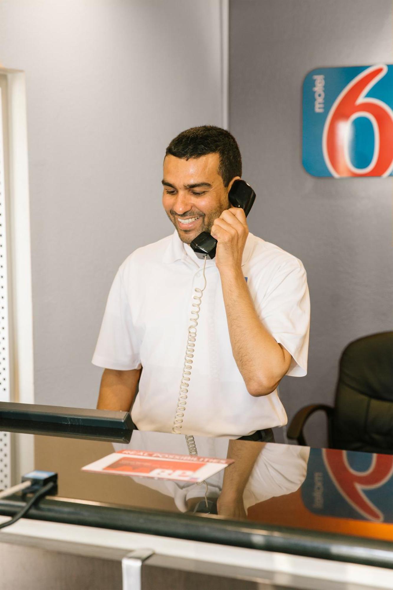 Motel 6-Greenville, Sc - I-85 Near Downtown Dış mekan fotoğraf