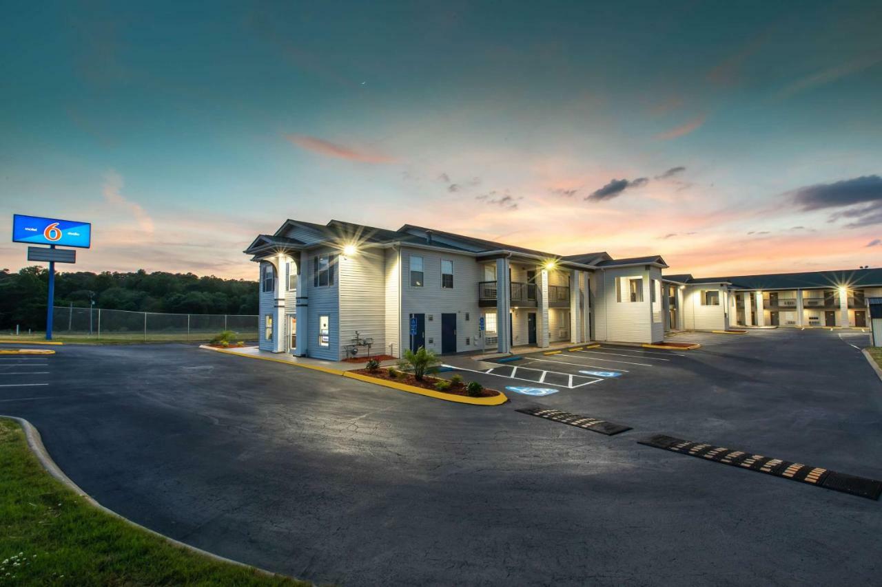 Motel 6-Greenville, Sc - I-85 Near Downtown Dış mekan fotoğraf