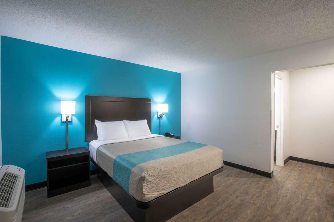 Motel 6-Greenville, Sc - I-85 Near Downtown Dış mekan fotoğraf